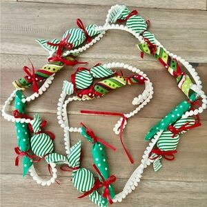 Handcrafted Christmas Candy Garland NWT